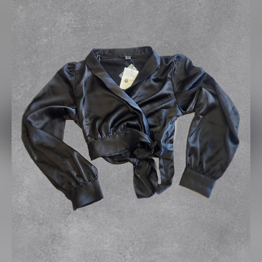 Forever 21 NWT Black Satin Wrap Top